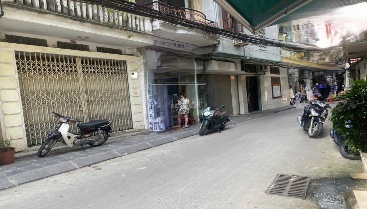 Cho thuê nhà ngõ ô tô tránh- vỉa hè phố 8/3, Hai Bà Trưng, Hà Nội, Dt 50m2-2,5 tầng-MT 5m - Giá 10 triệu